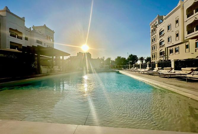 957519 - Property Image 2