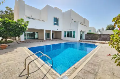 Villa - 4 Bedrooms - 5 Bathrooms for rent in Saar - Northern Governorate
