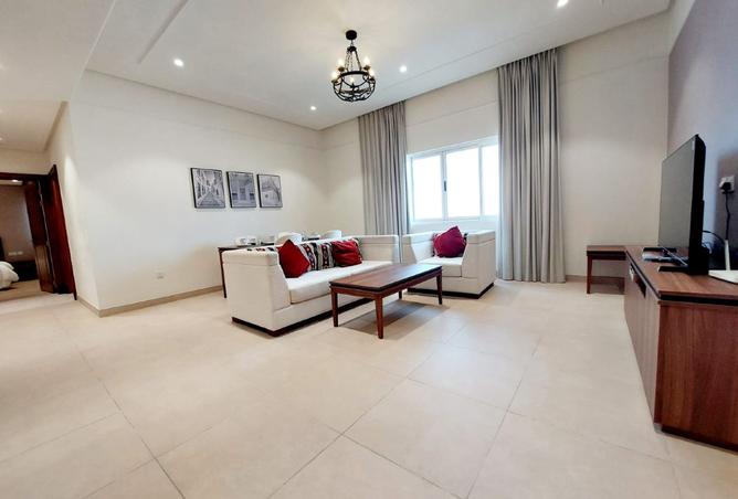 960292 - Property Image 2