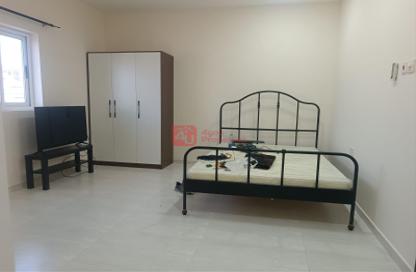 Apartment - Studio - 1 Bathroom for rent in Segaya - Manama - Capital Governorate