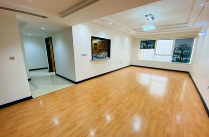 Apartment - 3 Bedrooms - 3 Bathrooms for sale in Seef - Capital Governorate