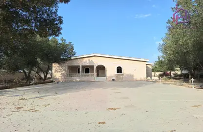 عمارة بالكامل - استوديو - 6 حمامات للايجار في الهملة - المحافظة الشمالية