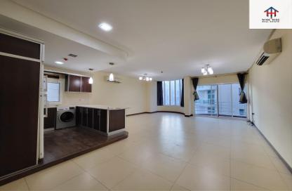 Apartment - 2 Bedrooms - 3 Bathrooms for rent in Hidd - Muharraq Governorate
