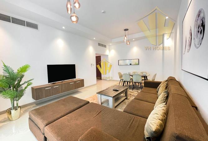 992847 - Property Image 2