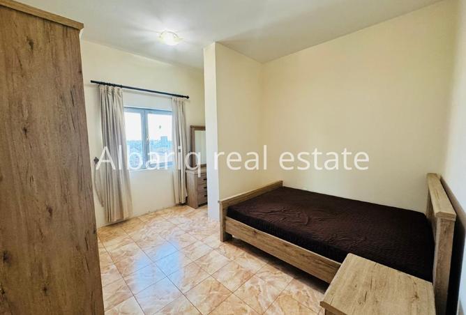 962714 - Property Image 2