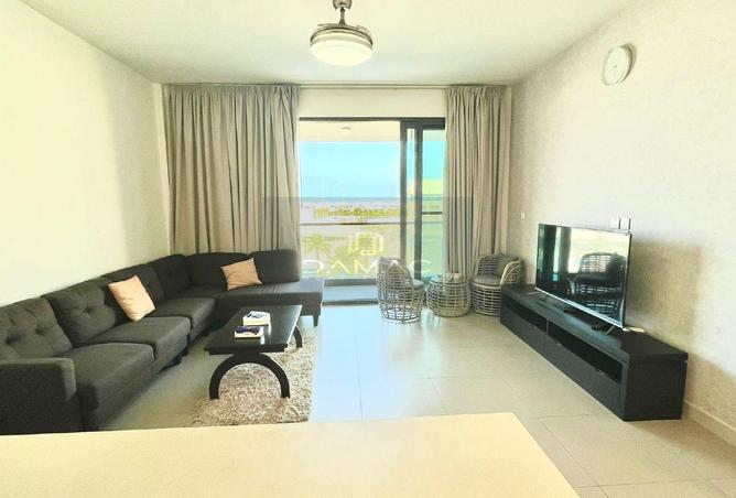 963080 - Property Main Image