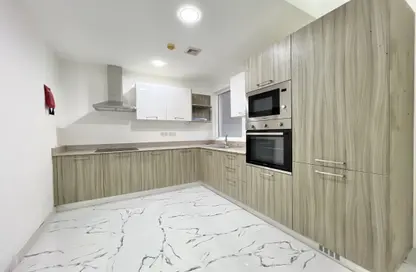 شقة - 2 غرف نوم - 2 حمامات للايجار في الجنبية - المحافظة الشمالية