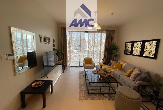 960465 - Property Image 3