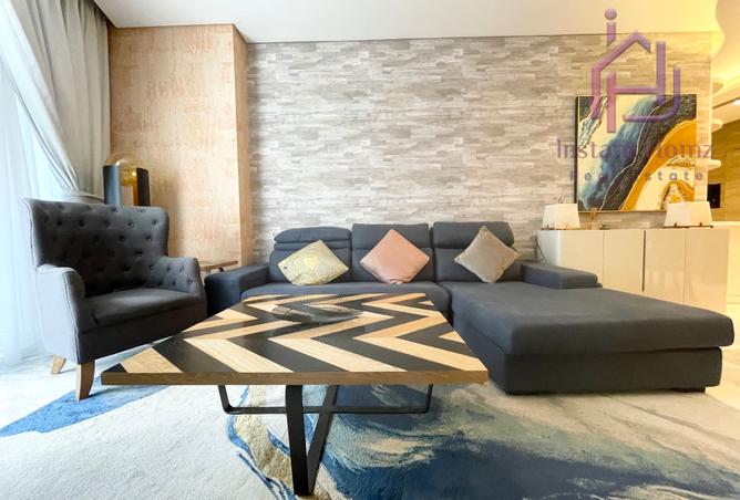 958266 - Property Image 2