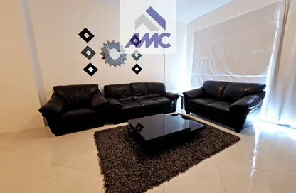 Apartment - 2 Bedrooms - 2 Bathrooms for rent in Al Juffair - Capital Governorate