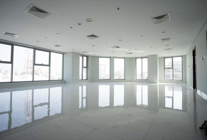 953998 - Property Image 3