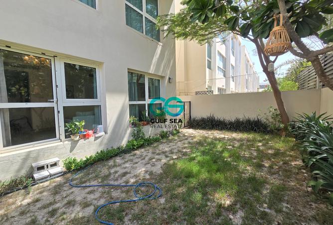 972532 - Property Image 2