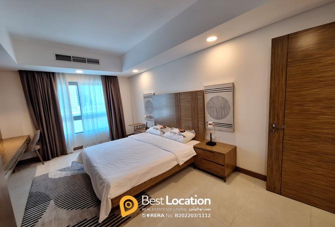 913266 - Property Image 2