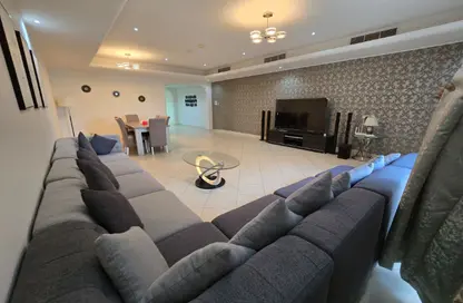 فيلا - 4 غرف نوم - 5 حمامات للايجار في أمواج هومز - أمواج - المحرق