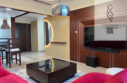 Apartment - 2 Bedrooms - 2 Bathrooms for rent in Al Juffair - Capital Governorate