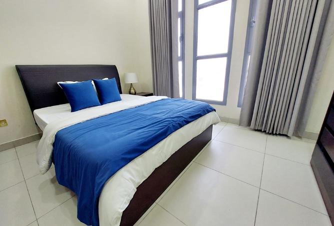 954896 - Property Image 2