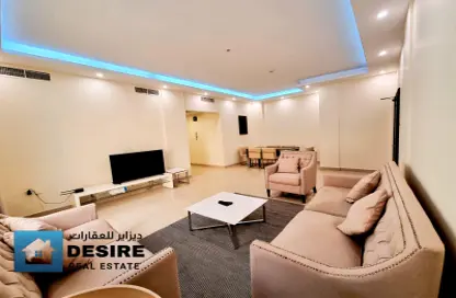 Apartment - 2 Bedrooms - 3 Bathrooms for rent in Al Juffair - Capital Governorate