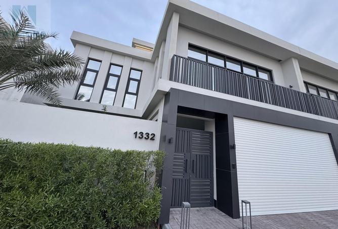 978135 - Property Image 2