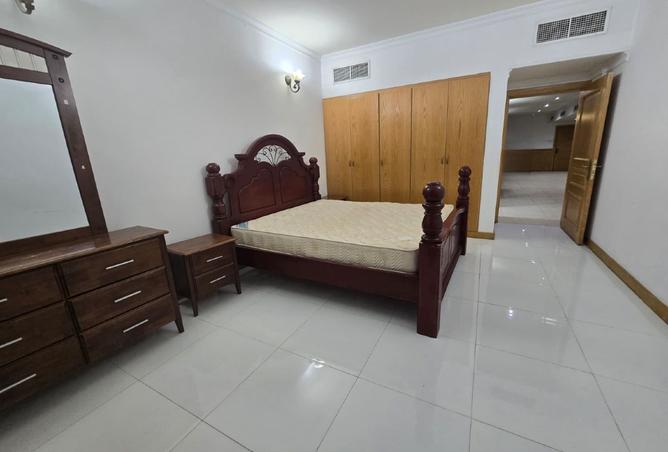 962132 - Property Image 2