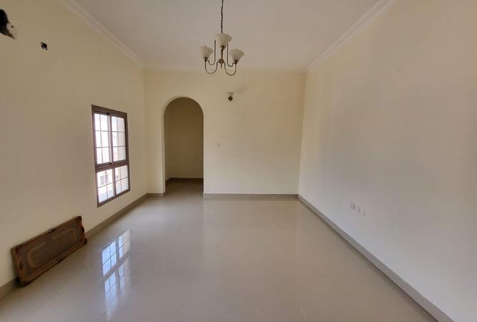 979191 - Property Image 3