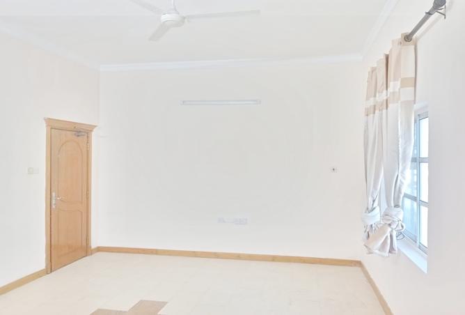 968369 - Property Image 3