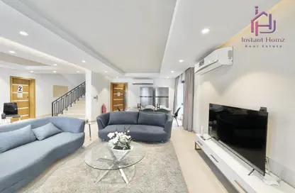 Villa - 7 Bedrooms - 7 Bathrooms for rent in Budaiya - Northern Governorate