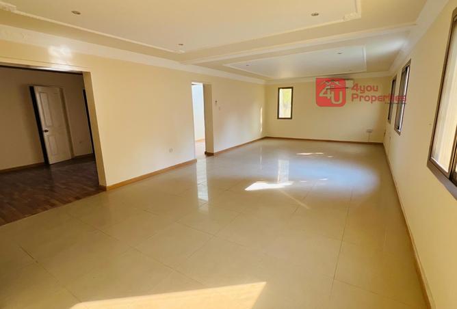 977926 - Property Image 2