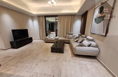Apartment - 3 Bedrooms - 3 Bathrooms for rent in Al Juffair - Capital Governorate