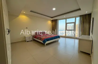 Apartment - 2 Bedrooms - 3 Bathrooms for rent in Al Juffair - Capital Governorate