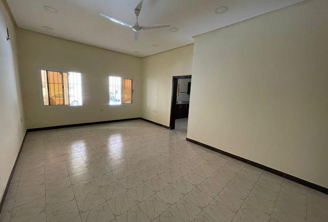 891075 - Property Image 2