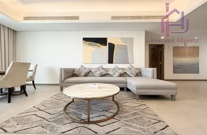 Apartment - 3 Bedrooms - 3 Bathrooms for rent in Al Juffair - Capital Governorate