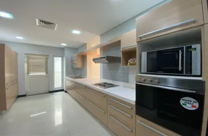 Villa - 5 Bedrooms - 6 Bathrooms for rent in Riffa Views - Riffa - Southern Governorate