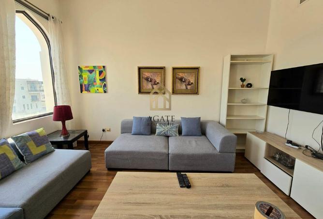 963011 - Property Image 3