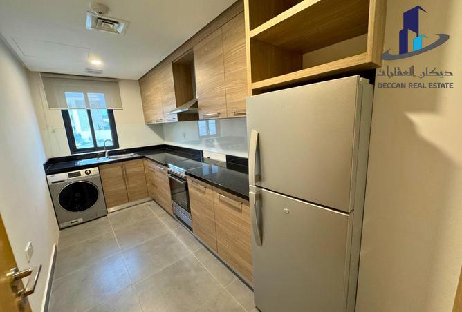 974113 - Property Image 2