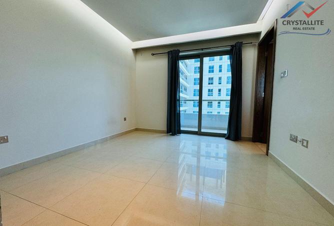 964404 - Property Main Image