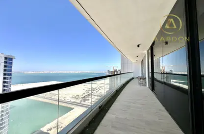 Apartment - 2 Bedrooms - 3 Bathrooms for rent in Al Juffair - Capital Governorate