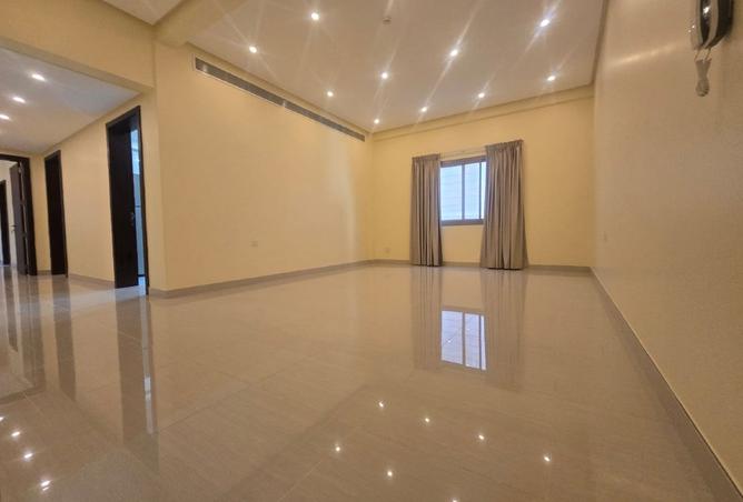 976429 - Property Main Image