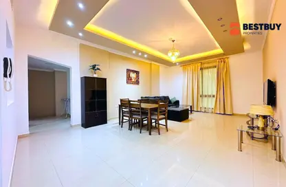 Apartment - 2 Bedrooms - 2 Bathrooms for rent in Al Juffair - Capital Governorate