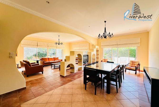 968415 - Property Image 3