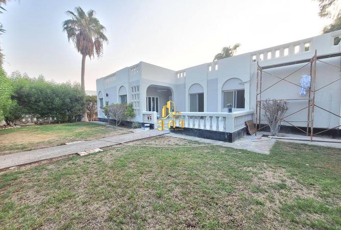 960941 - Property Main Image