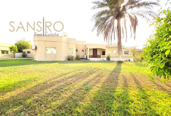 982620 - Property Image 2