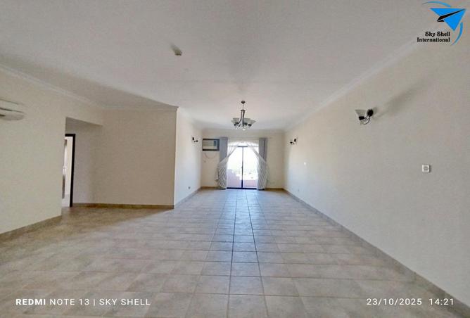 965254 - Property Main Image