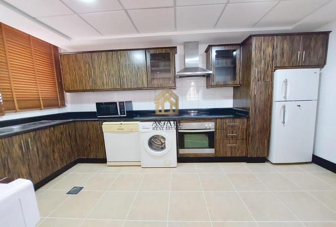 981670 - Property Image 3