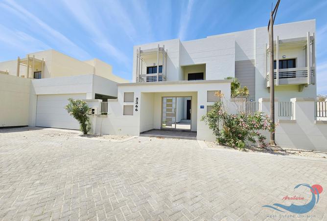 Villa - 4 Bedrooms - 6 Bathrooms for sale in Al Areen Development - Zallaq - Southern Governorate