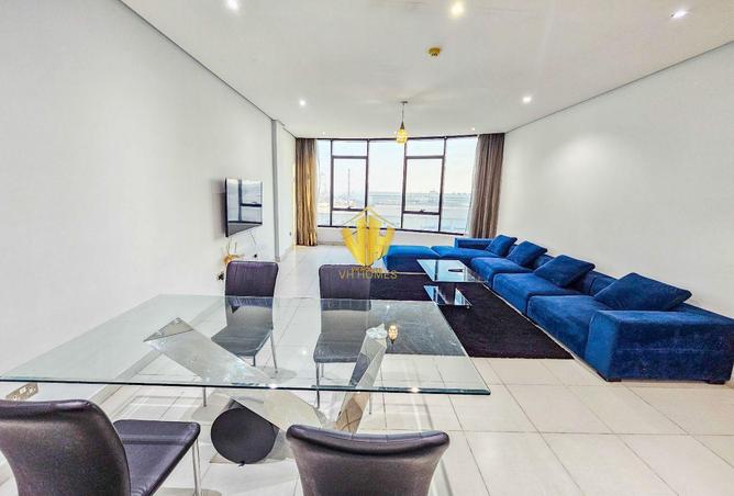 955098 - Property Image 2