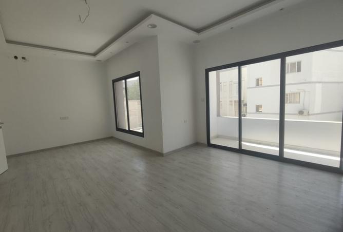 961618 - Property Image 2