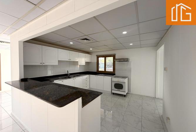 989053 - Property Main Image