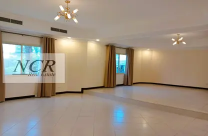 Empty Room image for: Villa - 4 Bedrooms - 3 Bathrooms for rent in Barbar - Northern Governorate, Image 1