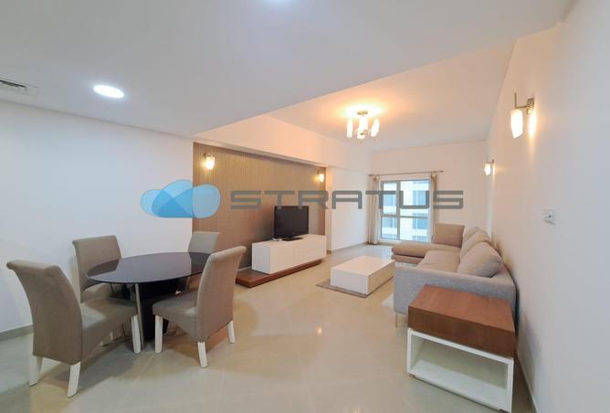 897873 - Property Image 2
