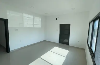 Apartment - 2 Bedrooms - 2 Bathrooms for rent in Bu Kowarah - Riffa - Southern Governorate